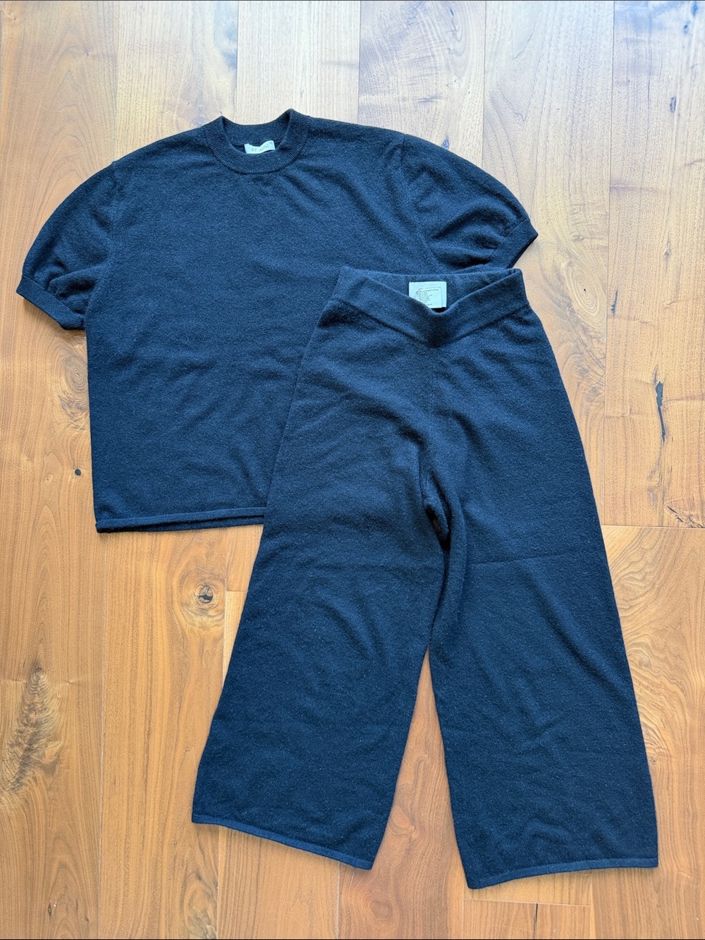 ST AGNI / 100% cashmere top & high waisted leisure pants / XS